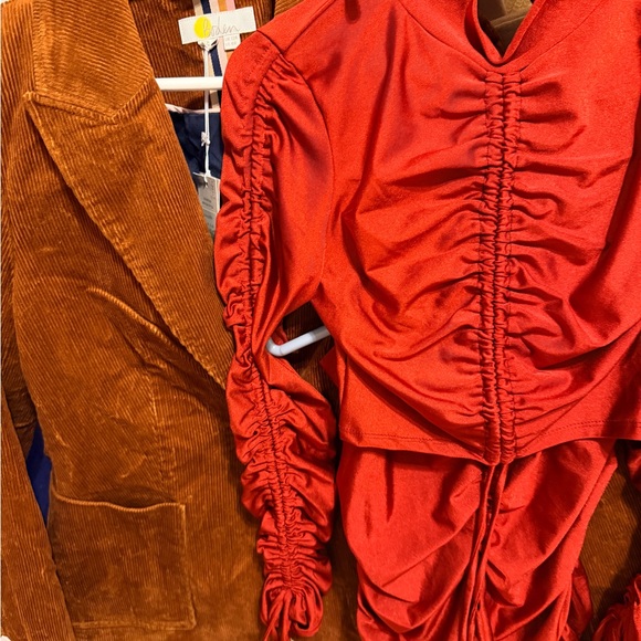 Stylish Red Ruched 2-Piece - Picture 2 of 4